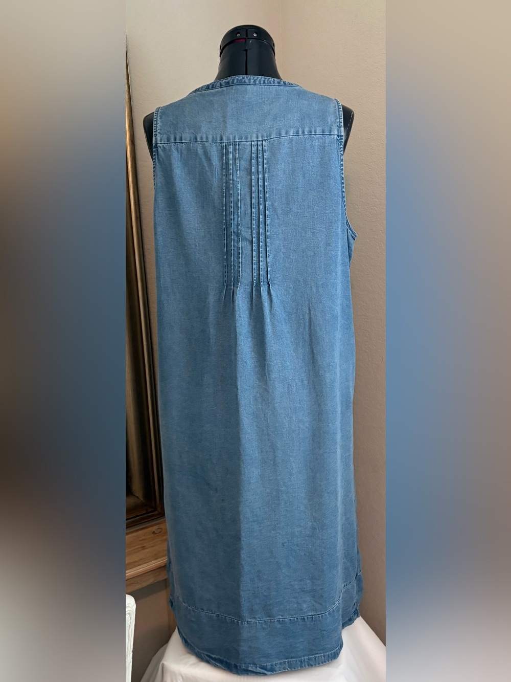COLDWATER CREEK TENCEL DRESS Women’s Denim Sleeveless Size Medium. - Picture 3 of 7